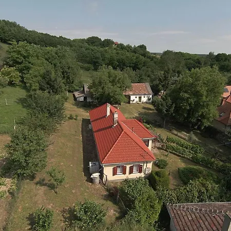 Aranyodi Pihenő Hétvégi ház Zalaszentgrót